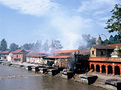 世界文化遗产帕斯帕提纳神庙，堪称尼泊尔最大的火葬场