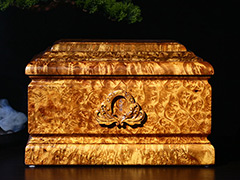 殡仪馆卖的骨灰盒价格贵吗？骨灰盒一般选什么价位的好？