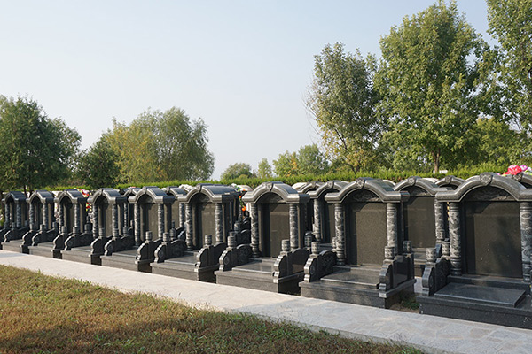 涿州万佛园公墓是经营性墓地吗？涿州万佛园墓地价格多少钱？