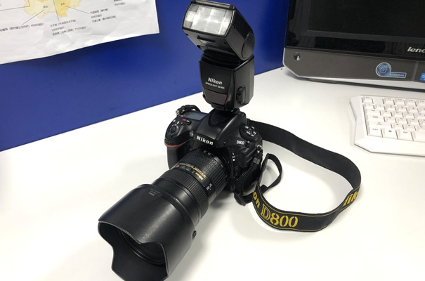 ῵d800