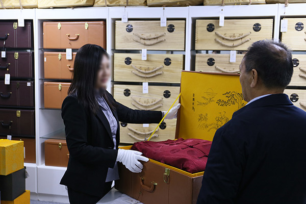 天顺祥在西城区有实体店吗？西城居民买骨灰盒寿衣去哪买？