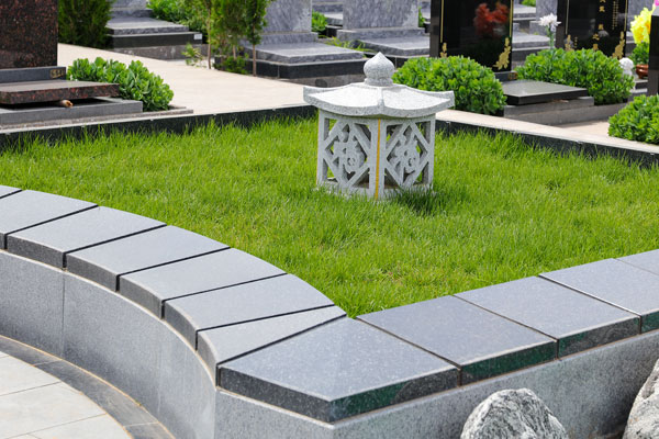 回归自然的新选择，中华永久陵园生态葬最低仅6000元起售