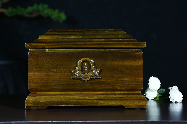 乌木骨灰盒价格多少？在哪里可以购买