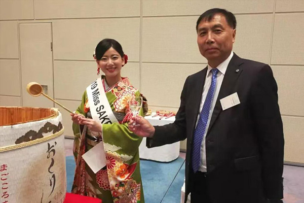 “大殡葬”——王计生与长江曜子的对话