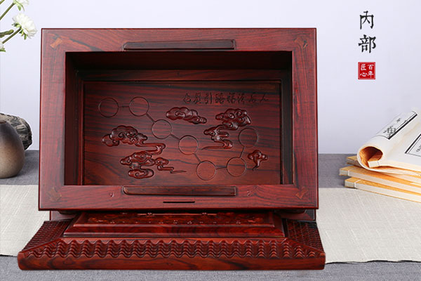 醋酸味要浓，黑筋要粗，最新大红酸枝优劣标准详解