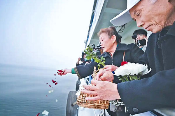 北京免费海撒启新程！2026京津冀骨灰海葬启航，北京海葬累计安葬近4万份骨灰