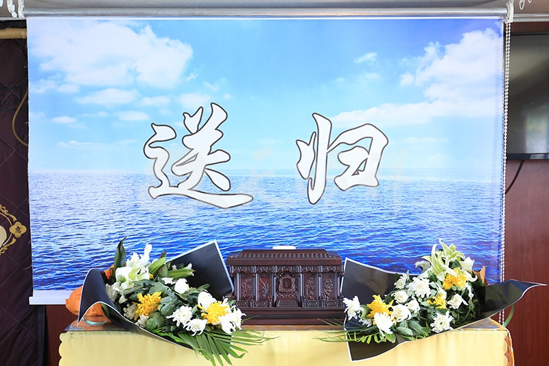 海葬祭台布置