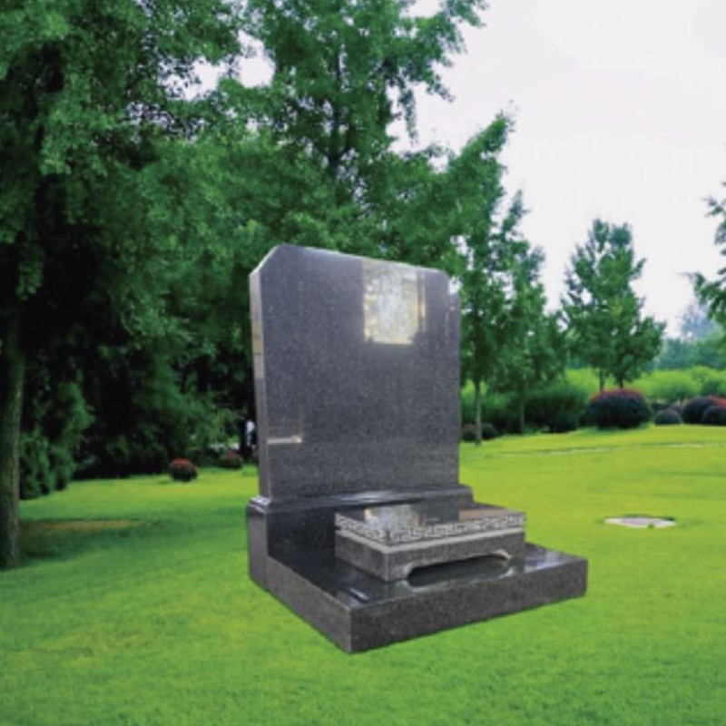 真龙园15区方桌卧碑