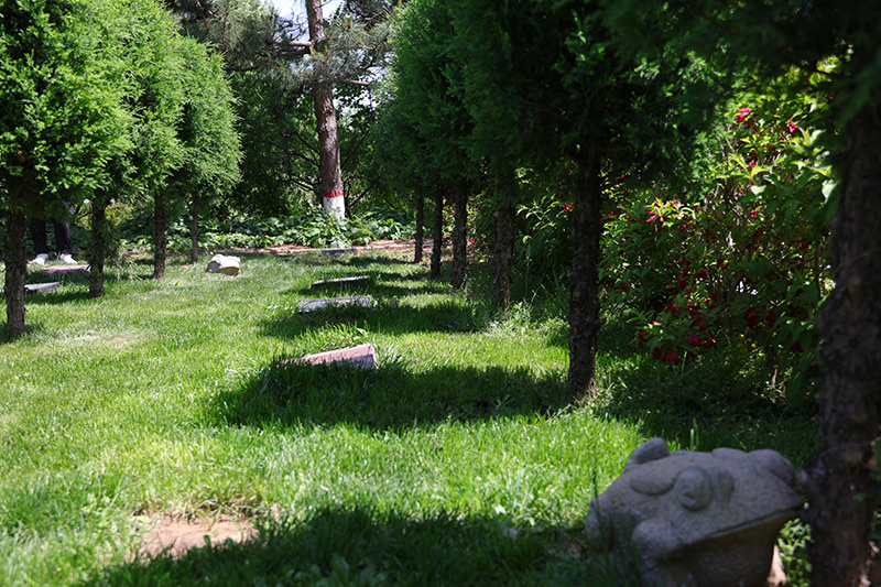 如意园墓碑造型 如意园墓碑造型