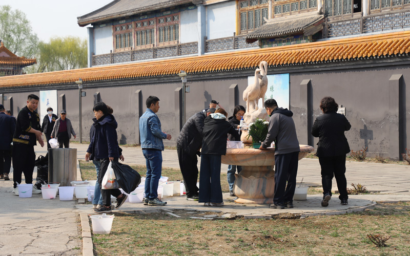 潮白陵园做好祭扫各项保障工作 潮白陵园做好祭扫各项保障工作