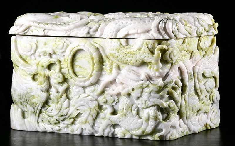 天然岫玉石龙凤呈祥骨灰盒 天然岫玉石龙凤呈祥骨灰盒