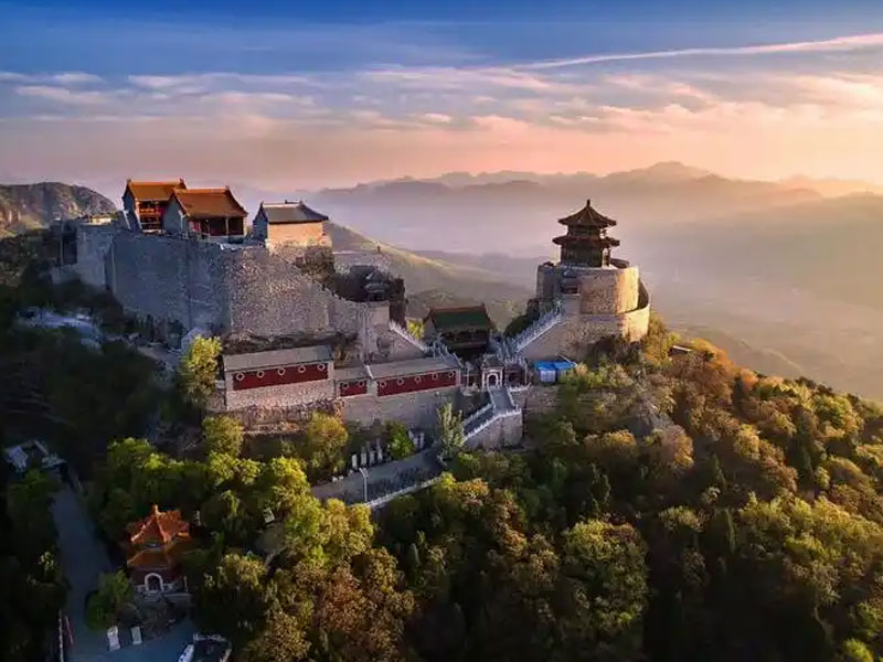 归山陵园周边景观-丫鬟山