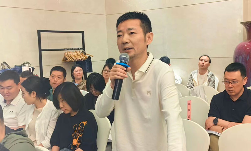 互动交流 互动交流