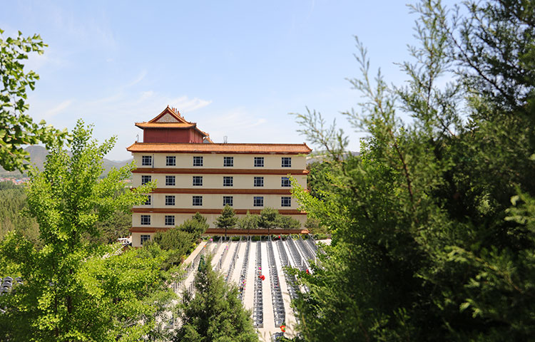 京东安葬福地灵山宝塔陵园