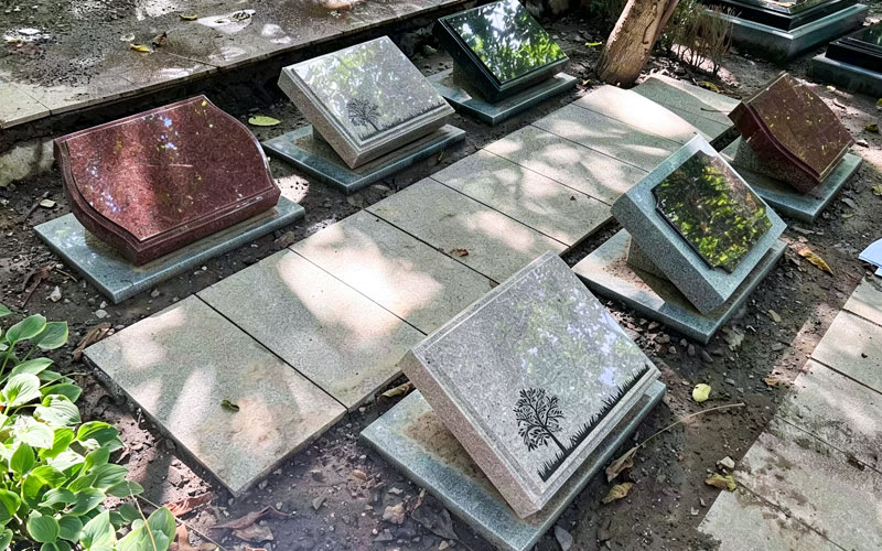 九公山长城纪念林斜卧艺术碑 售价63300元 九公山长城纪念林斜卧艺术碑 售价63300元