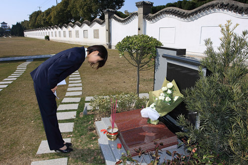 代客祭扫服务现场