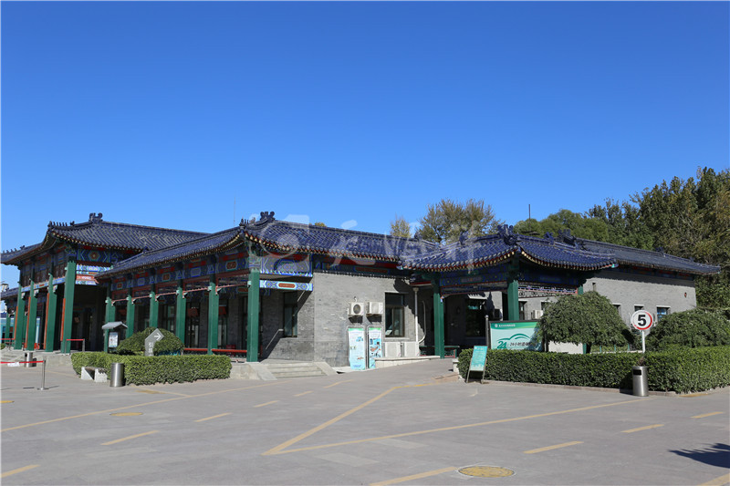 朝阳区殡仪馆停车场
