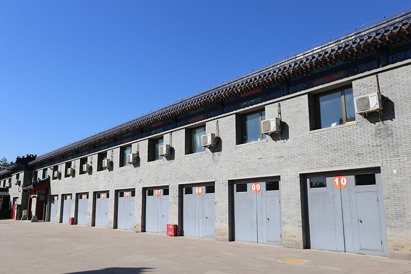 东郊火葬场火化间