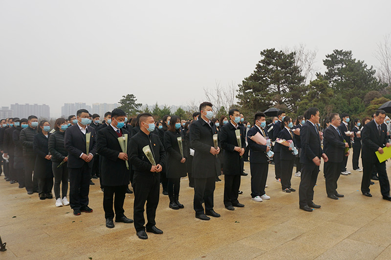 天顺祥领导参加清明祭扫启动仪式