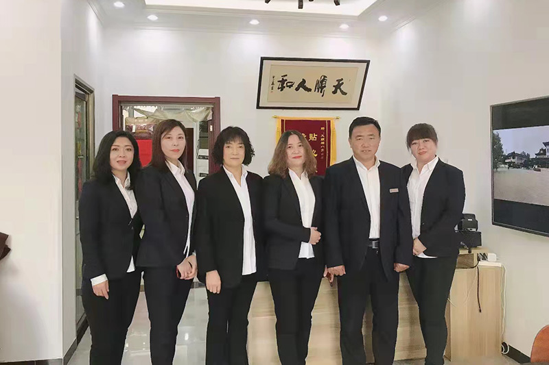 天顺祥王总一行检查八宝山店