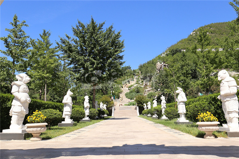 北京桃峰陵园价格行情怎么样桃峰陵园能排北京墓地前十名吗