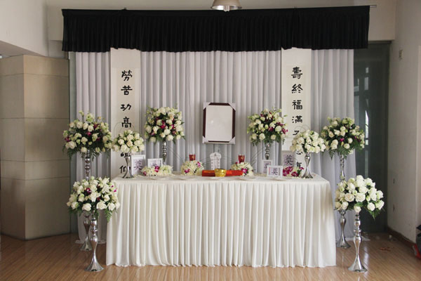 家庭灵堂布置有哪些讲究业内人士如是说