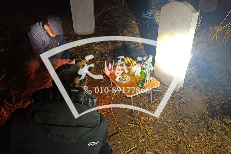 迁坟祭祀